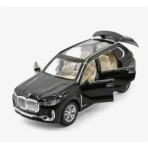 Машинка BMW x7 1:24 метал свет звук